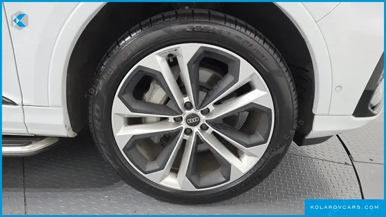 AUDI Q7 55 TFSI QUATTRO PREMIUM
