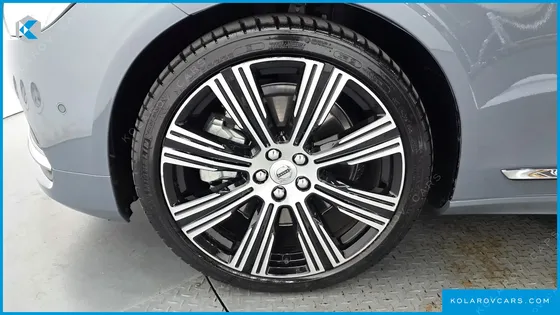 VOLVO S90 B6 AWD ULTIMATE BRIGHT