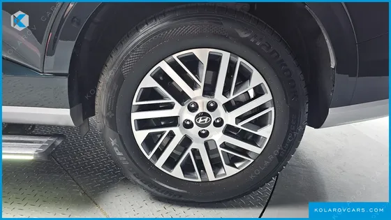 HYUNDAI PALISADE GASOLINE 2.5T 4WD 9-SEATER