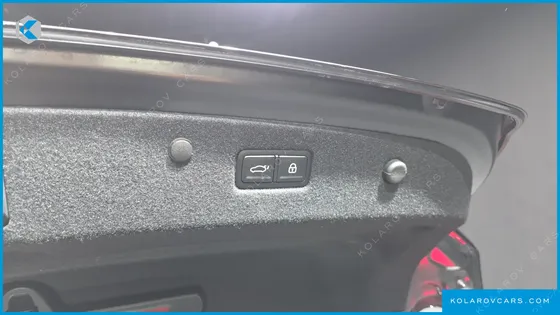 KIA K8 SIGNATURE