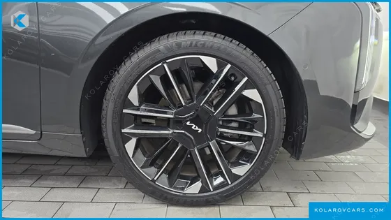 KIA K8 SIGNATURE