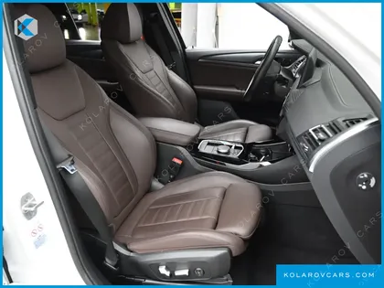 BMW IX3 M SPORTS