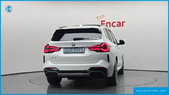 BMW IX3 M SPORTS