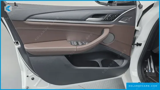 BMW IX3 M SPORTS