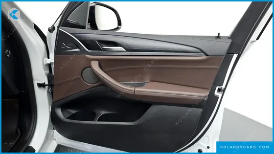 BMW IX3 M SPORTS