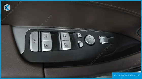 BMW IX3 M SPORTS