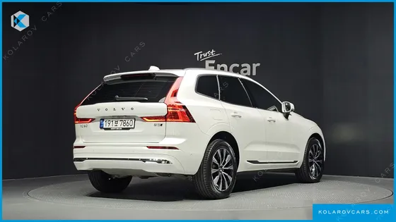 VOLVO XC60 B5 ULTIMATE BRIGHT
