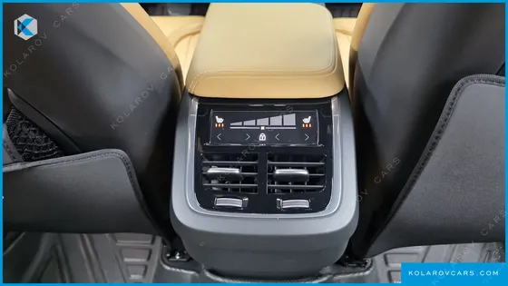 VOLVO XC60 B5 ULTIMATE BRIGHT