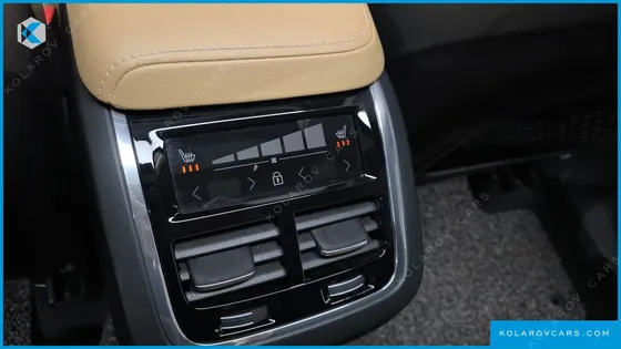 VOLVO XC60 B5 INSCRIPTION