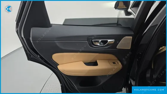 VOLVO XC60 T8 INSCRIPTION