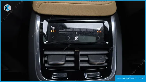 VOLVO XC60 B5 ULTIMATE BRIGHT