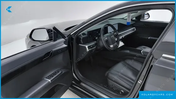 HYUNDAI GRANDEUR 2,5 GASOLINE 2WD