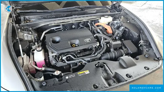 TOYOTA CROWN 2.5 4WD HYBRID