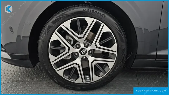 HYUNDAI GRANDEUR 2,5 GASOLINE 2WD