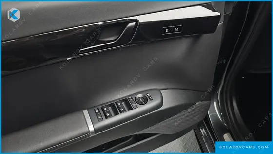 HYUNDAI GRANDEUR 2,5 GASOLINE 2WD