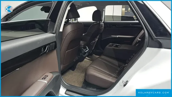 HYUNDAI GRANDEUR 2,5 GASOLINE 2WD