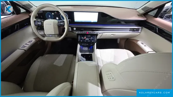 HYUNDAI GRANDEUR 2,5 GASOLINE 2WD