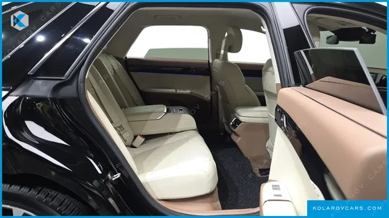 HYUNDAI GRANDEUR 2,5 GASOLINE 2WD