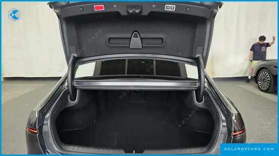 HYUNDAI GRANDEUR 3,5 GASOLINE 4WD