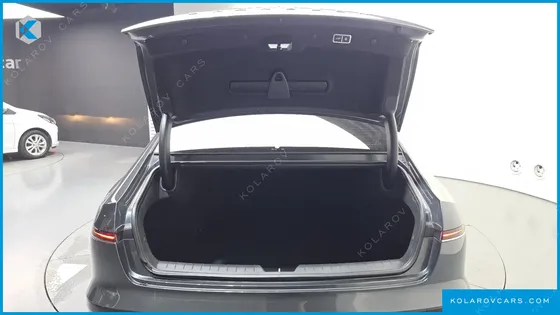 HYUNDAI GRANDEUR 3,5 GASOLINE 4WD