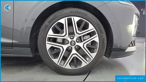 HYUNDAI GRANDEUR 3,5 GASOLINE 4WD