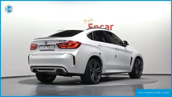 BMW X6M 4.4