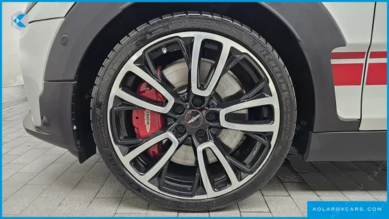MINI CLUBMAN JCW