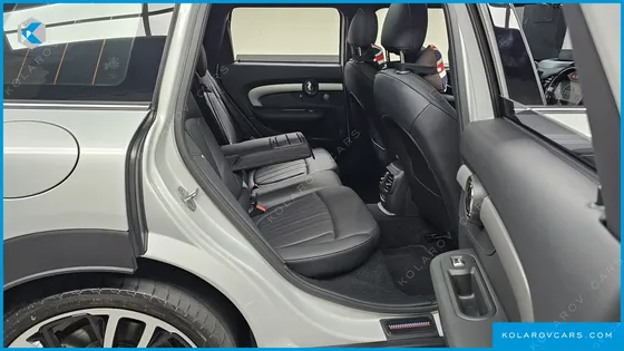 MINI CLUBMAN JCW