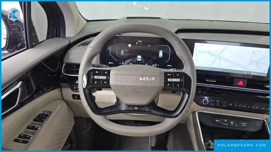 KIA CARNIVAL GASOLINE 7-SEATER SIGNATURE