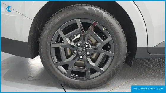 KIA CARNIVAL HEV 9 SEATER X LINE