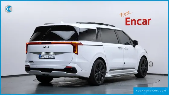 KIA CARNIVAL GASOLINE 7-SEATER SIGNATURE