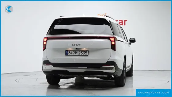 KIA CARNIVAL DIESEL 9-SEATER NOBLESSE