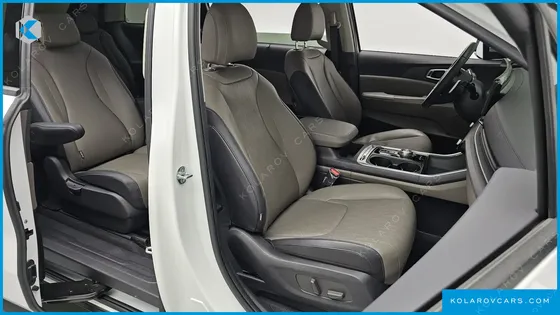 KIA CARNIVAL DIESEL 9-SEATER NOBLESSE