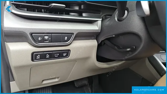 KIA CARNIVAL DIESEL 9-SEATER NOBLESSE