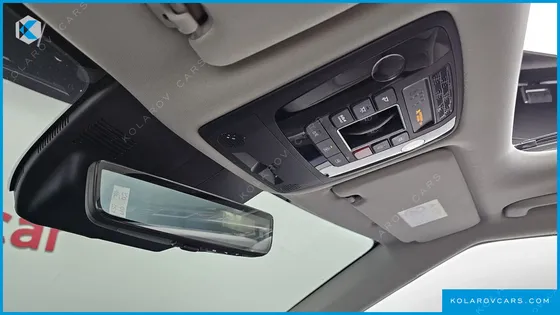 KIA CARNIVAL HEV 9SEATER GRAVITY