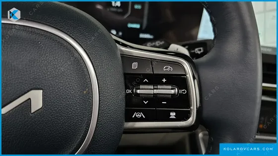 KIA CARNIVAL HEV 9SEATER GRAVITY