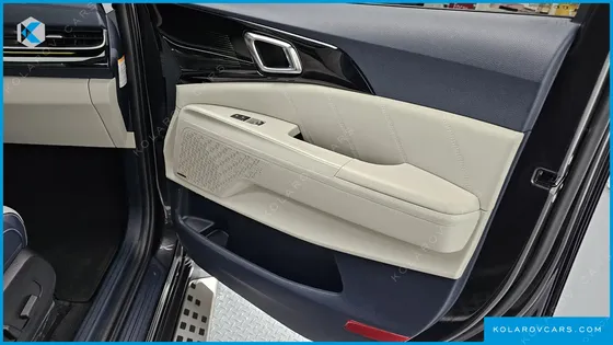 KIA CARNIVAL HEV 9SEATER GRAVITY