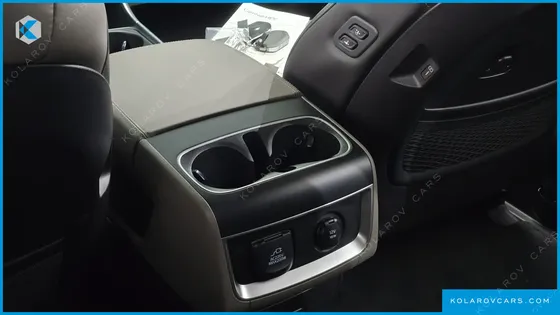KIA CARNIVAL HEV 9SEATER SIGNATURE