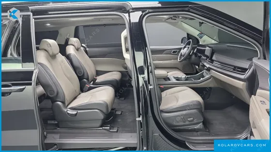KIA CARNIVAL GASOLINE 9-SEATER NOBLESSE