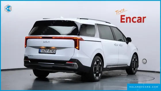 KIA CARNIVAL DIESEL 9-SEATER NOBLESSE