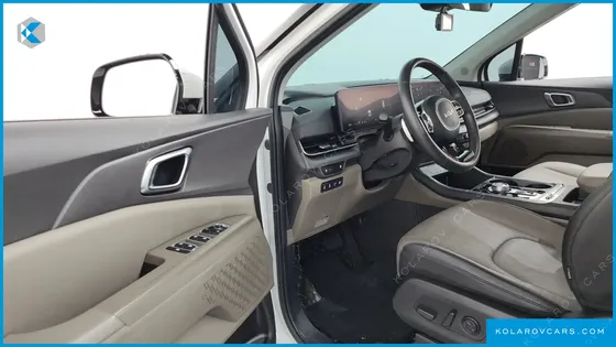 KIA CARNIVAL DIESEL 9-SEATER NOBLESSE