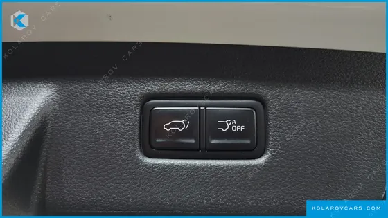 KIA CARNIVAL DIESEL 9-SEATER NOBLESSE
