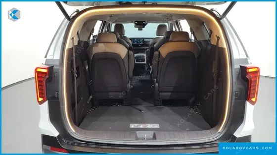 KIA CARNIVAL DIESEL 9-SEATER NOBLESSE