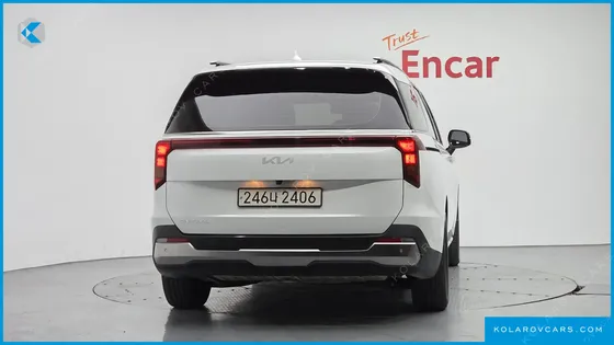 KIA CARNIVAL DIESEL 9-SEATER NOBLESSE