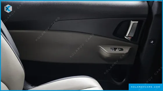 KIA CARNIVAL GASOLINE 9-SEATER PRESTIGE