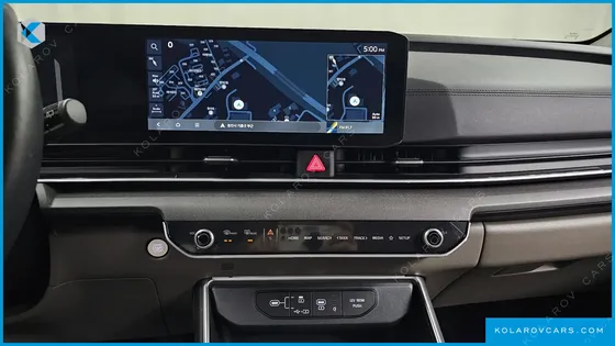 KIA CARNIVAL GASOLINE 9-SEATER PRESTIGE
