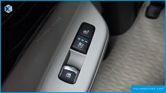 KIA CARNIVAL HEV 7SEATER SIGNATURE