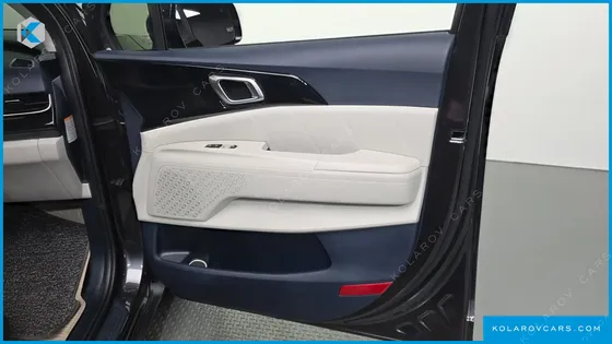 KIA CARNIVAL HEV 7SEATER SIGNATURE