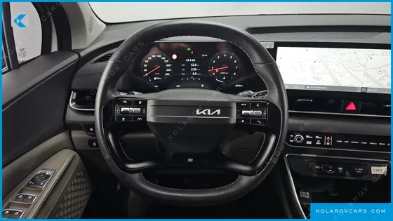 KIA CARNIVAL GASOLINE 9-SEATER PRESTIGE