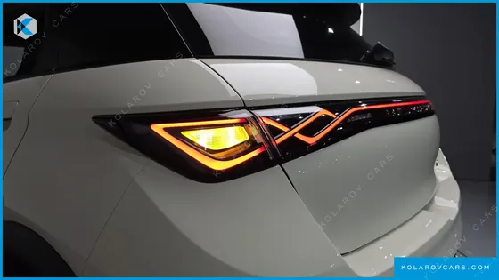 BYD DOLPHIN BASE